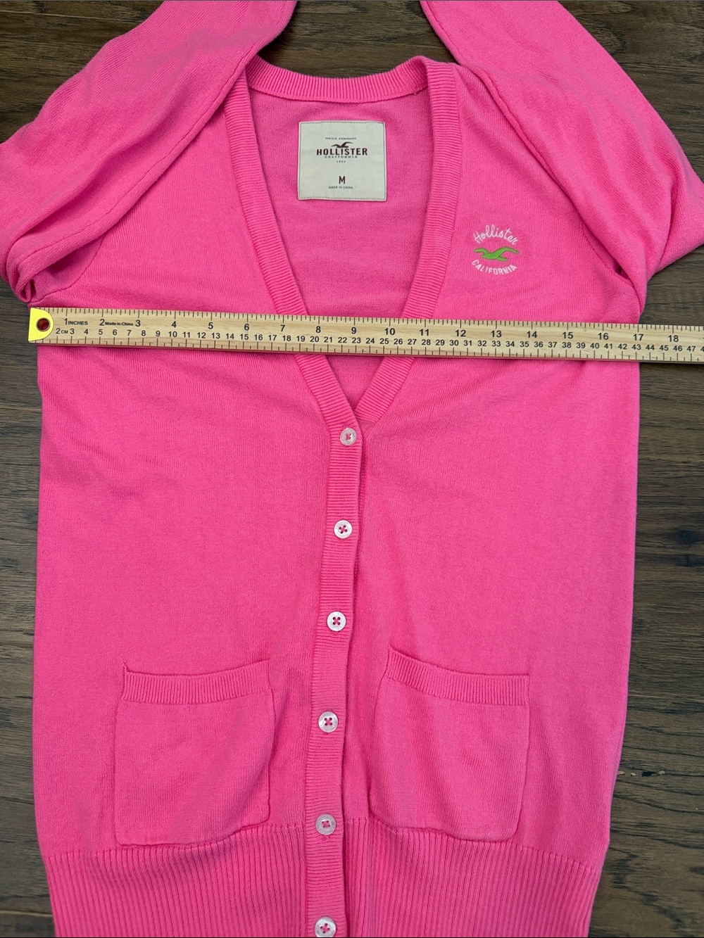 Hollister Preppy Y2K Bright Barbie Pink M V-Neck Button Cardigan with Logo - Picture 6 of 9